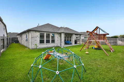 Exterior - 3827 Robinson Bend Dr, Spring, TX 77386 photo 5 of 7