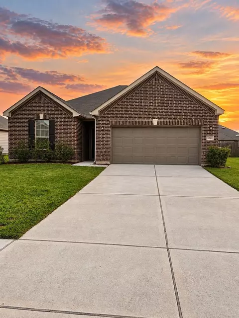 1223 Painted Bunting Dr, La Marque, TX 77568