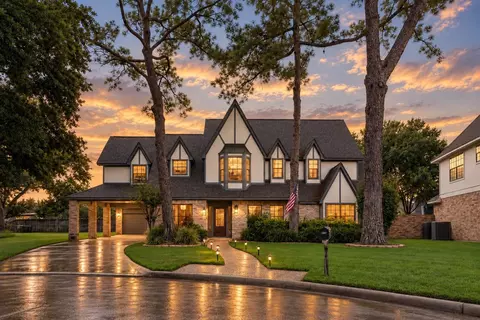7307 Maidstone Ln, Houston, TX 77095