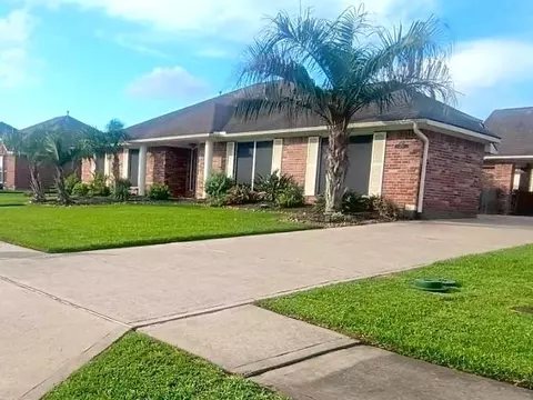 410 Scarlet Sage Dr, League City, TX 77573