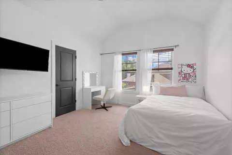 Bedroom - 15718 Conners Ace Dr, Spring, TX 77379 photo 3 of 5