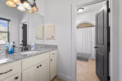 Bath - 15718 Conners Ace Dr, Spring, TX 77379 photo 8 of 9
