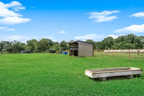 Exterior - 28659 Double Culvert Rd, Hempstead, TX 77445 photo 8 of 9