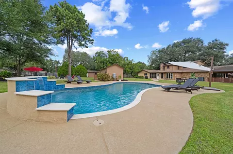 16855 E Maglitto Cir, Tomball, TX 77377