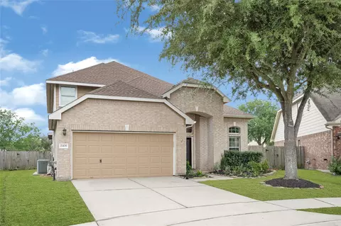 Exterior - 21406 Snow Goose Ct, Spring, TX 77388 photo 2 of 7