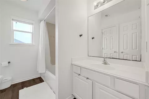 Bath - 21406 Snow Goose Ct, Spring, TX 77388 photo 6 of 7