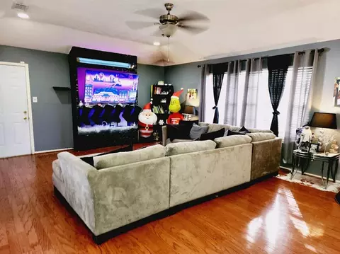 6002 Fallengate Dr, Spring, TX 77373 photo 1