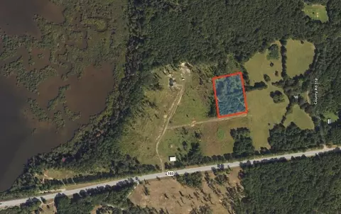251 Pr 7701, San Augustine, TX 75972