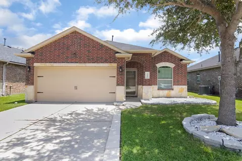 3123 Hurst Green Ln, Fresno, TX 77545