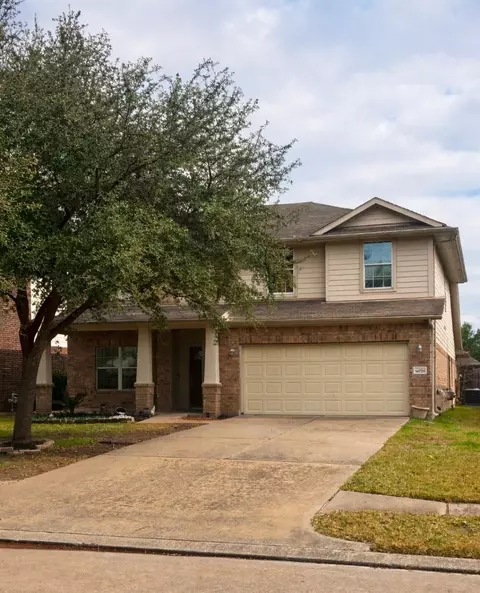 14726 Country Rose Ln, Cypress, TX 77429