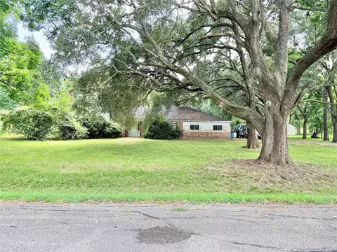 1921 Melody Ln, Richmond, TX 77406