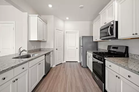 Kitchen - 428 Beechwood Hacienda Dr, Katy, TX 77493 photo 1 of 1