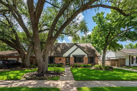 4827 Elmbrook Dr, Spring, TX 77388