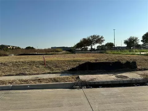 1214 Alisa Ln, Arlington, TX 76014
