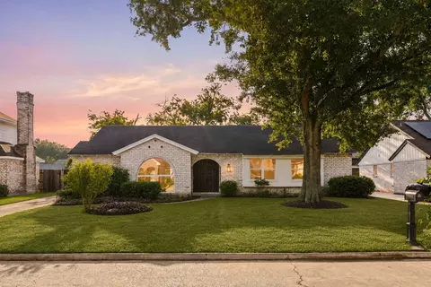 2306 Parana Dr, Houston, TX 77080