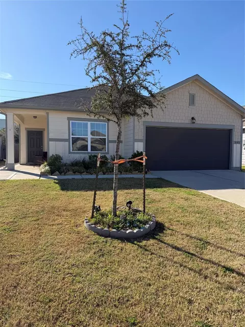 993 Blue Beech Ln, Brookshire, TX 77423