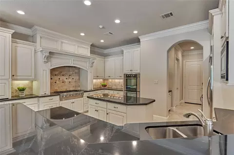 Kitchen - 8003 Marshall Falls Dr, Spring, TX 77379 photo 5 of 7