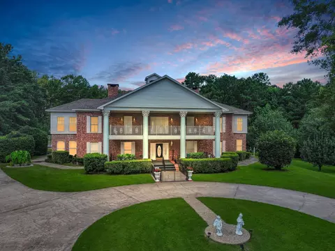 1800 S Magnolia St, Woodville, TX 75979