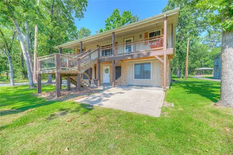 517 Lakeview Hbr, Onalaska, TX 77360
