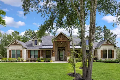 7304 Magnolia Hollow Dr, Montgomery, TX 77316