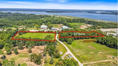 00 Fm 1097 Rd W, Willis, TX 77318