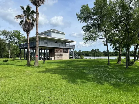 21511 Rio Villa Dr S, Houston, TX 77049
