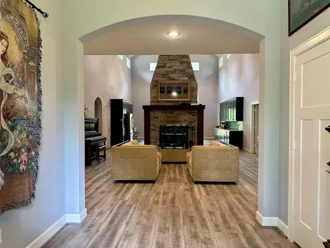 Entry Way - 1145 Goodson Loop, Pinehurst, TX 77362 photo 2 of 5