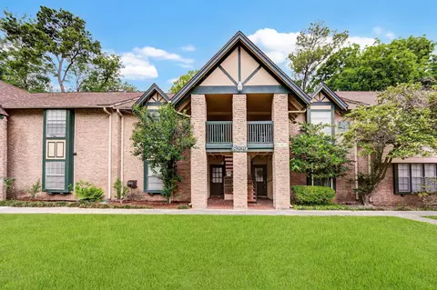 8229 Kingsbrook Rd #229, Houston, TX 77024