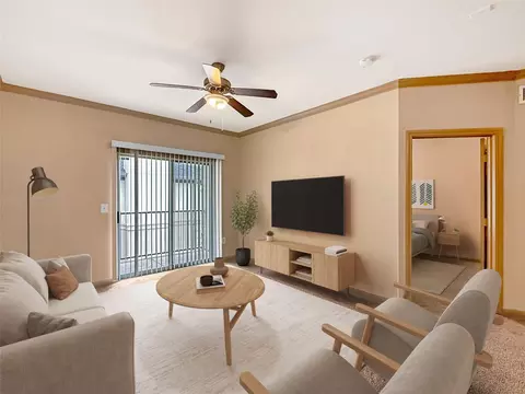 2303 Louisiana St #5307, Houston, TX 77006