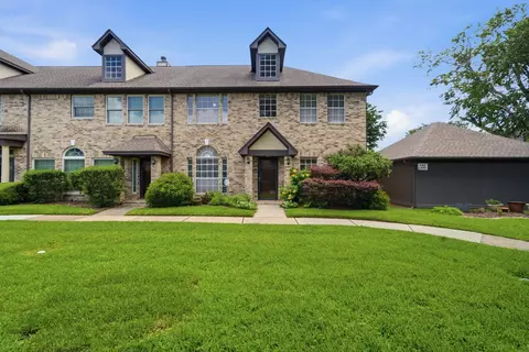 2255 Broadlawn Dr, Houston, TX 77058