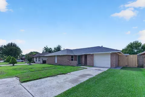 7315 Sawmill Trl, Houston, TX 77040