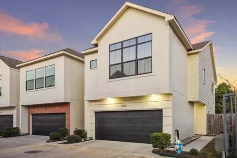 3902 Tulane Oak Dr, Houston, TX 77018