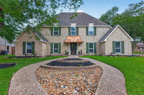 7911 Pine Green Ln, Humble, TX 77346