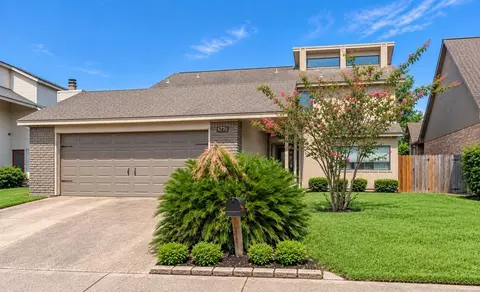 6770 Lexington Dr, Beaumont, TX 77706