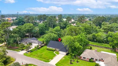 1817 Benbow Way, Houston, TX 77080