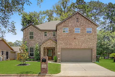 Exterior - 12164 Maverick Dr, Willis, TX 77378 photo 2 of 7
