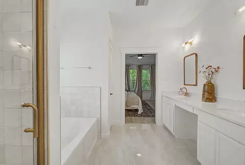 Bath - 12164 Maverick Dr, Willis, TX 77378 photo 5 of 5