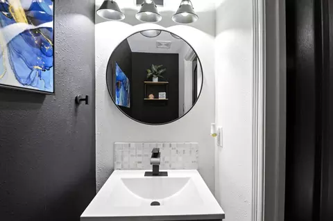 Bath - 3123 Southern Cross Ct, Spring, TX 77373 photo 1 of 8