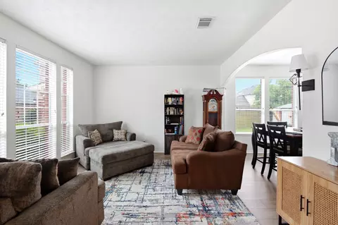 Living - 3123 Southern Cross Ct, Spring, TX 77373 photo 1 of 3