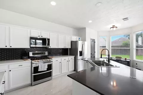 Kitchen - 3123 Southern Cross Ct, Spring, TX 77373 photo 4 of 4
