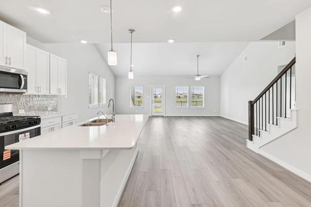 17817 Stone Terrace Ln, Montgomery, TX 77316
