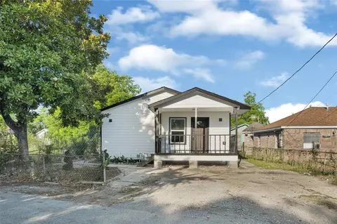 2811 Amboy St, Houston, TX 77026