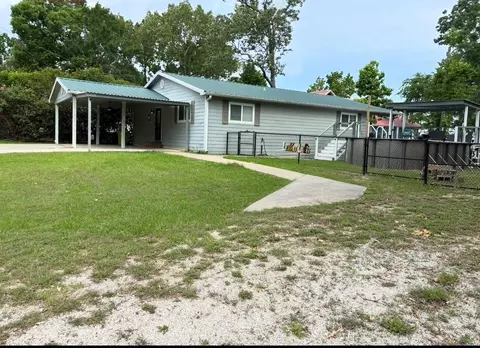 311 Casablanca Dr, Point Blank, TX 77364
