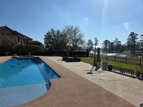 Exterior - 7715 Firethorne Creek Ct, Spring, TX 77389 photo 5 of 5