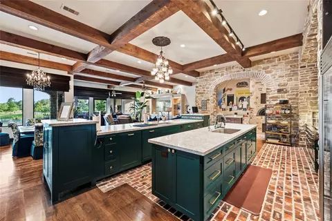 Kitchen - 7715 Firethorne Creek Ct, Spring, TX 77389 photo 3 of 4