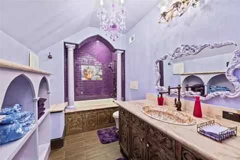 Bath - 7715 Firethorne Creek Ct, Spring, TX 77389 photo 5 of 9