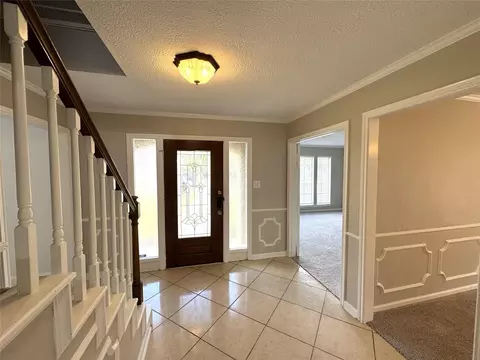 Entry Way - 6630 Sumner Isle Ct, Spring, TX 77379 photo 2 of 2