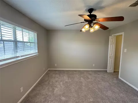 Bedroom - 6630 Sumner Isle Ct, Spring, TX 77379 photo 3 of 6