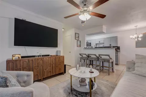 2750 Holly Hall St #311, Houston, TX 77054