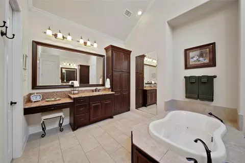 Bath - 3234 Explorer Way, Conroe, TX 77301 photo 3 of 7